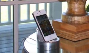 iPhone Stand