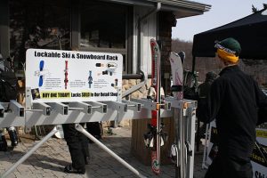 Ski Rack Using Bumper Feet